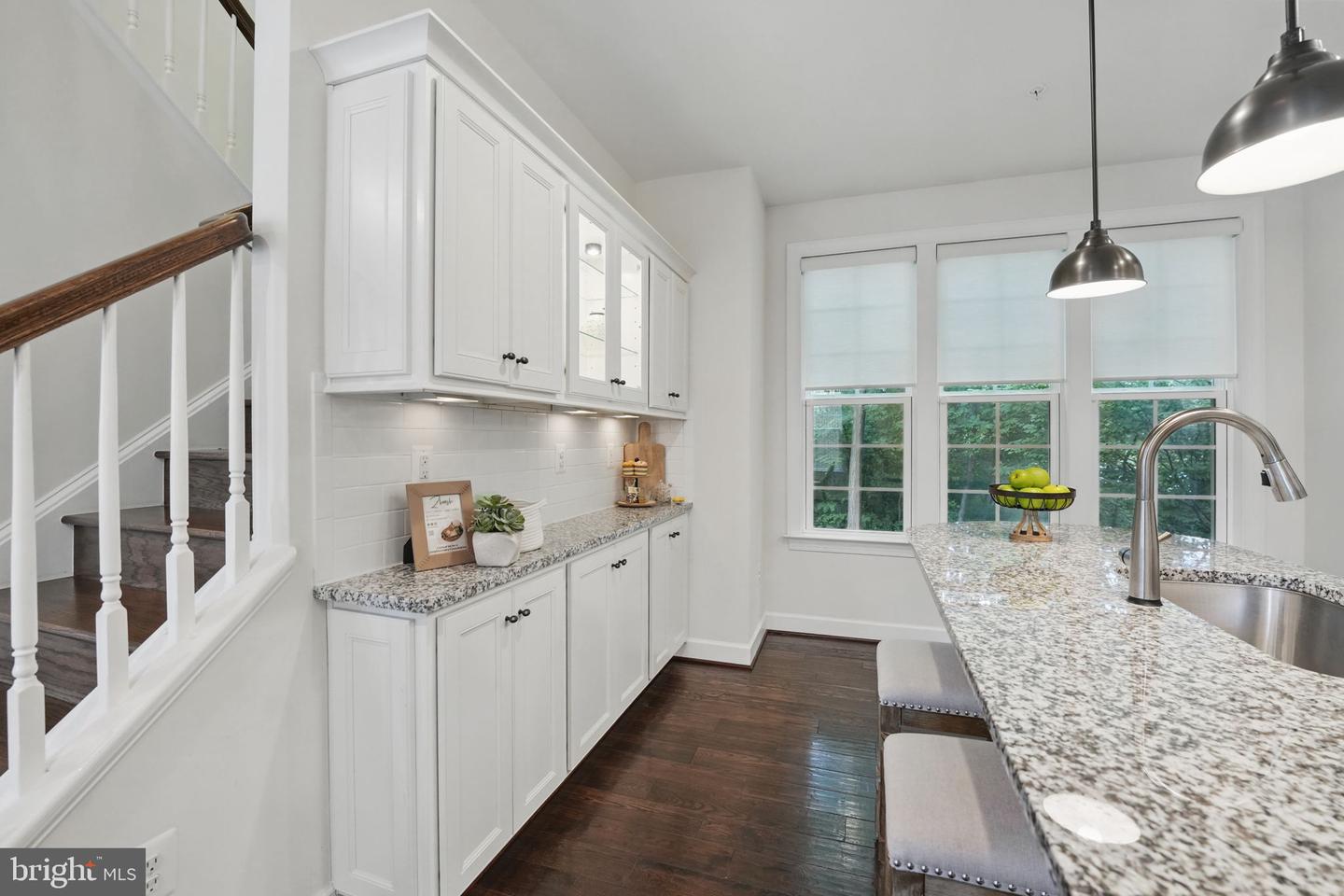 4094 GLENDALE WAY, FAIRFAX, Virginia 22030, 3 Bedrooms Bedrooms, ,2 BathroomsBathrooms,Residential,For sale,4094 GLENDALE WAY,VAFC2006362 MLS # VAFC2006362