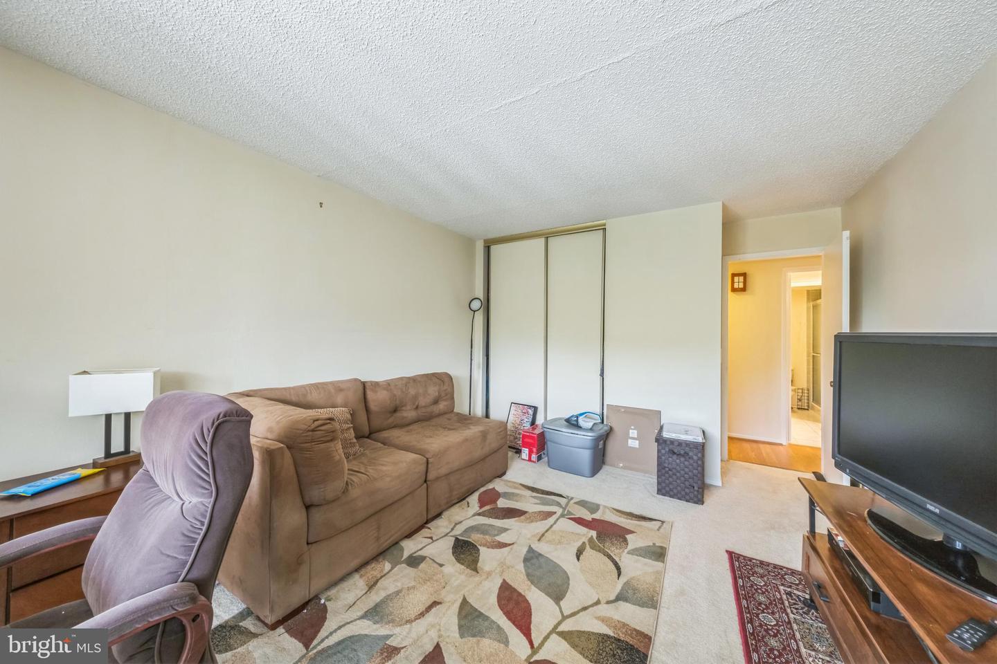 6101 EDSALL RD #702, ALEXANDRIA, Virginia 22304, 2 Bedrooms Bedrooms, ,2 BathroomsBathrooms,Residential,For sale,6101 EDSALL RD #702,VAAX2045660 MLS # VAAX2045660