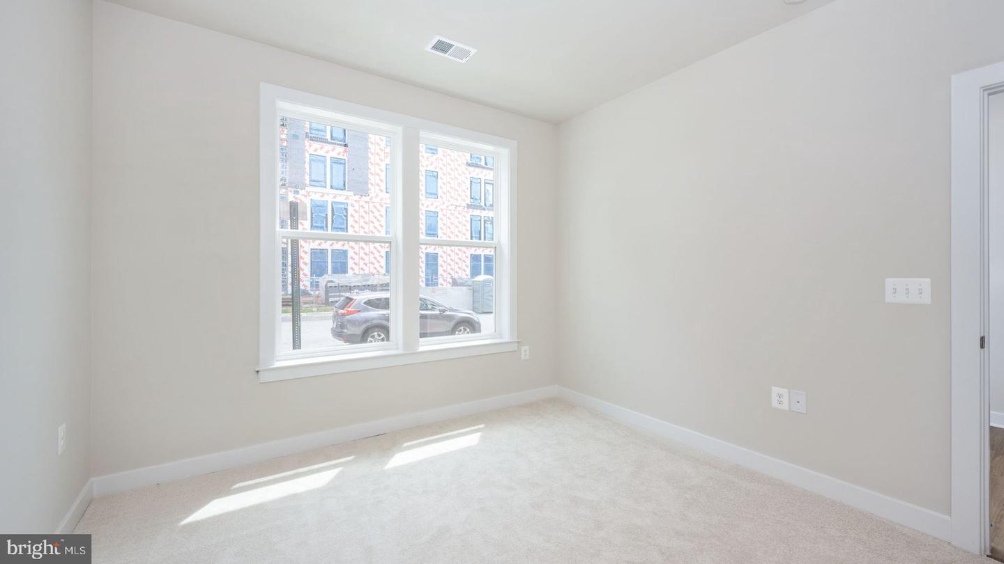 10584 NORTHFAX ST, FAIRFAX, Virginia 22030, 5 Bedrooms Bedrooms, ,4 BathroomsBathrooms,Residential,For sale,10584 NORTHFAX ST,VAFC2006372 MLS # VAFC2006372