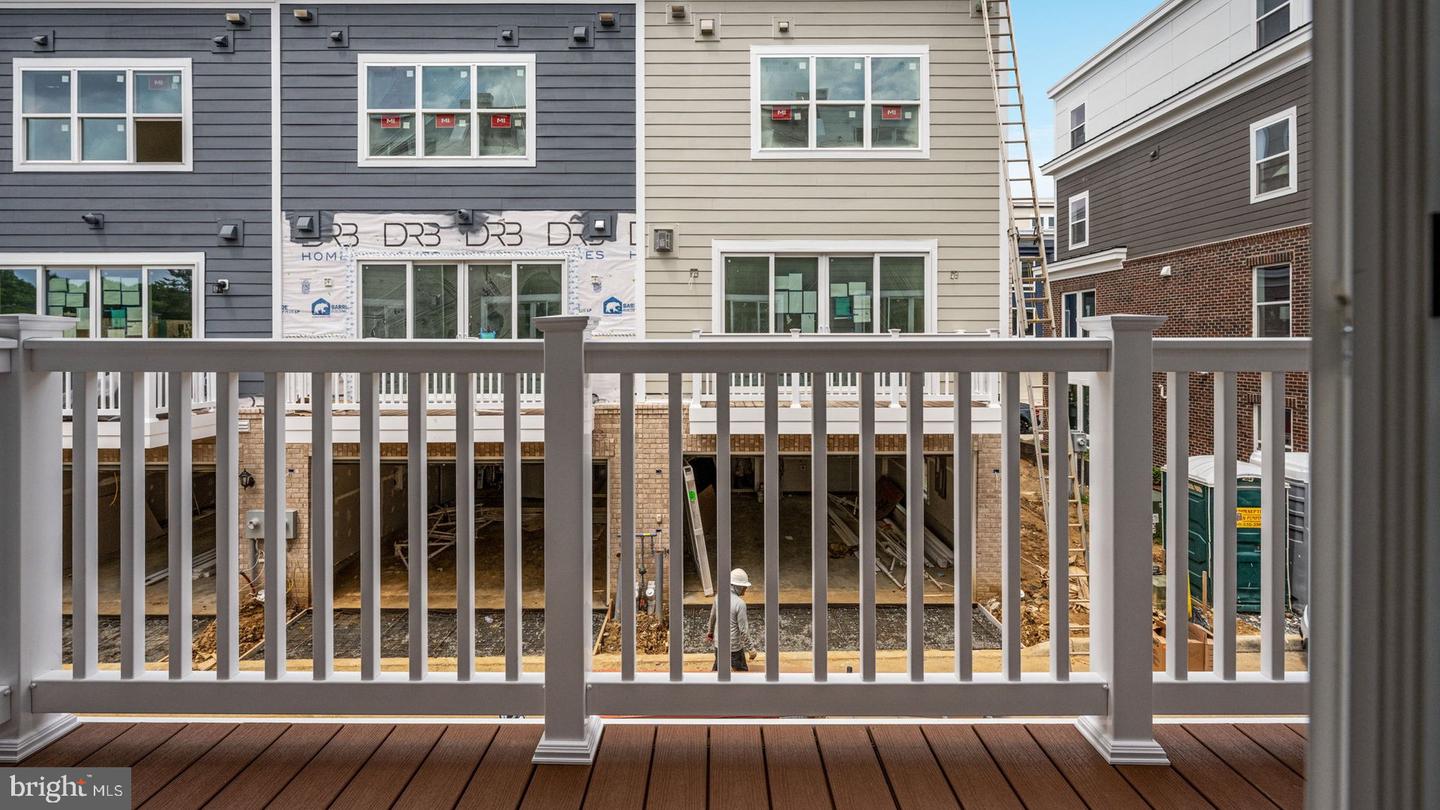 10584 NORTHFAX ST, FAIRFAX, Virginia 22030, 5 Bedrooms Bedrooms, ,4 BathroomsBathrooms,Residential,For sale,10584 NORTHFAX ST,VAFC2006372 MLS # VAFC2006372