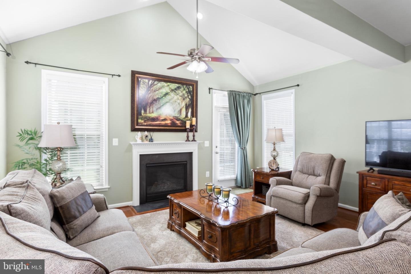 6020 E GREENBRIER RIVER RD E, FREDERICKSBURG, Virginia 22407, 4 Bedrooms Bedrooms, ,3 BathroomsBathrooms,Residential,For sale,6020 E GREENBRIER RIVER RD E,VASP2033452 MLS # VASP2033452