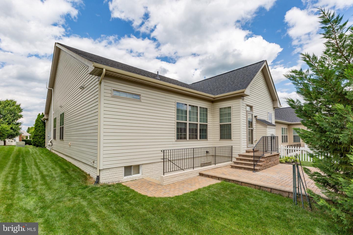 6020 E GREENBRIER RIVER RD E, FREDERICKSBURG, Virginia 22407, 4 Bedrooms Bedrooms, ,3 BathroomsBathrooms,Residential,For sale,6020 E GREENBRIER RIVER RD E,VASP2033452 MLS # VASP2033452