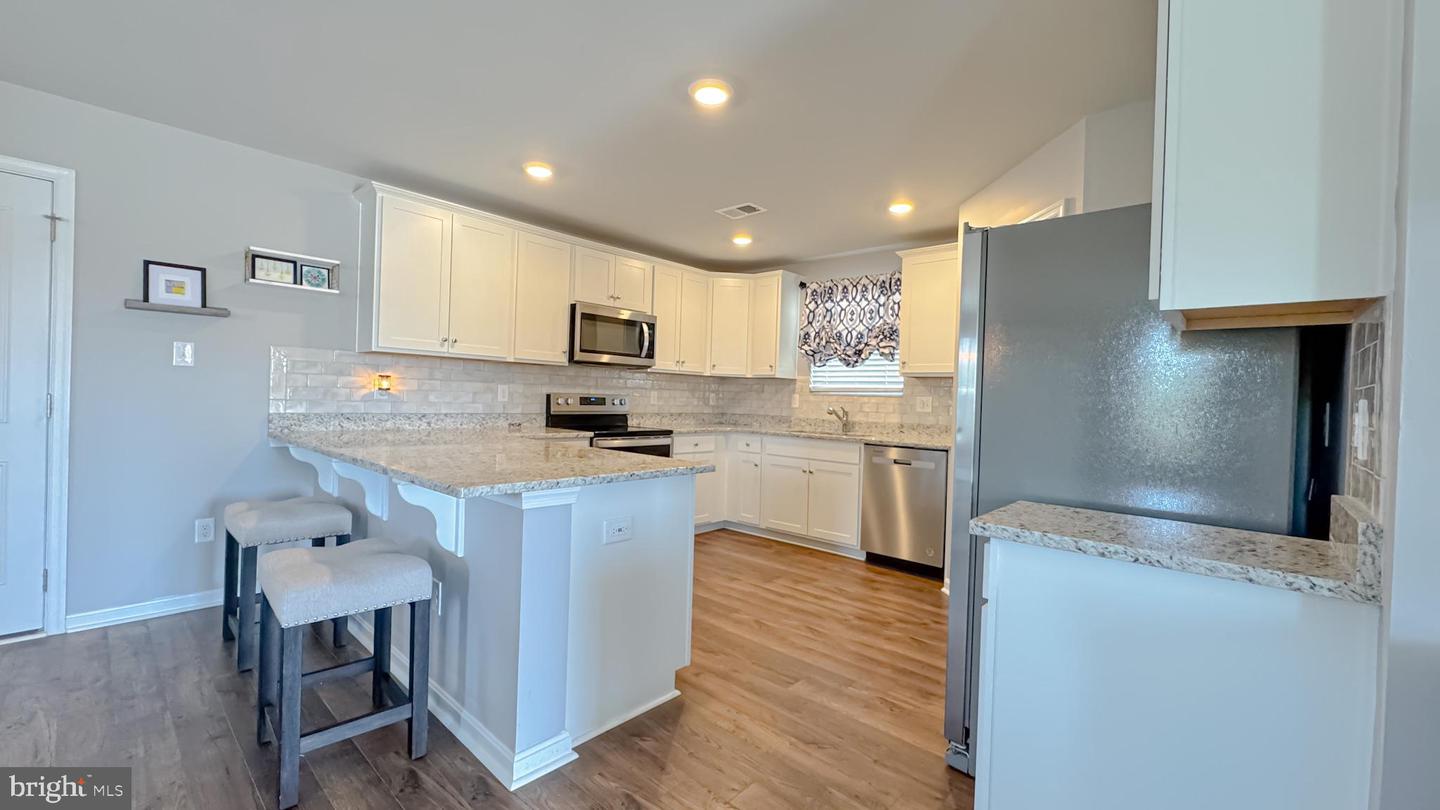17916 MERIWETHER LEWIS ST, RUTHER GLEN, Virginia 22546, 3 Bedrooms Bedrooms, ,2 BathroomsBathrooms,Residential,For sale,17916 MERIWETHER LEWIS ST,VACV2008208 MLS # VACV2008208