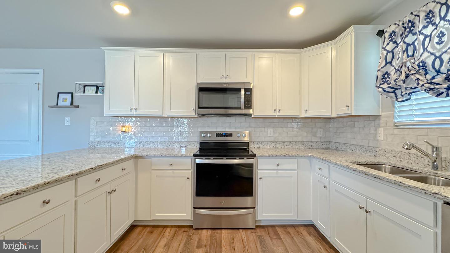 17916 MERIWETHER LEWIS ST, RUTHER GLEN, Virginia 22546, 3 Bedrooms Bedrooms, ,2 BathroomsBathrooms,Residential,For sale,17916 MERIWETHER LEWIS ST,VACV2008208 MLS # VACV2008208