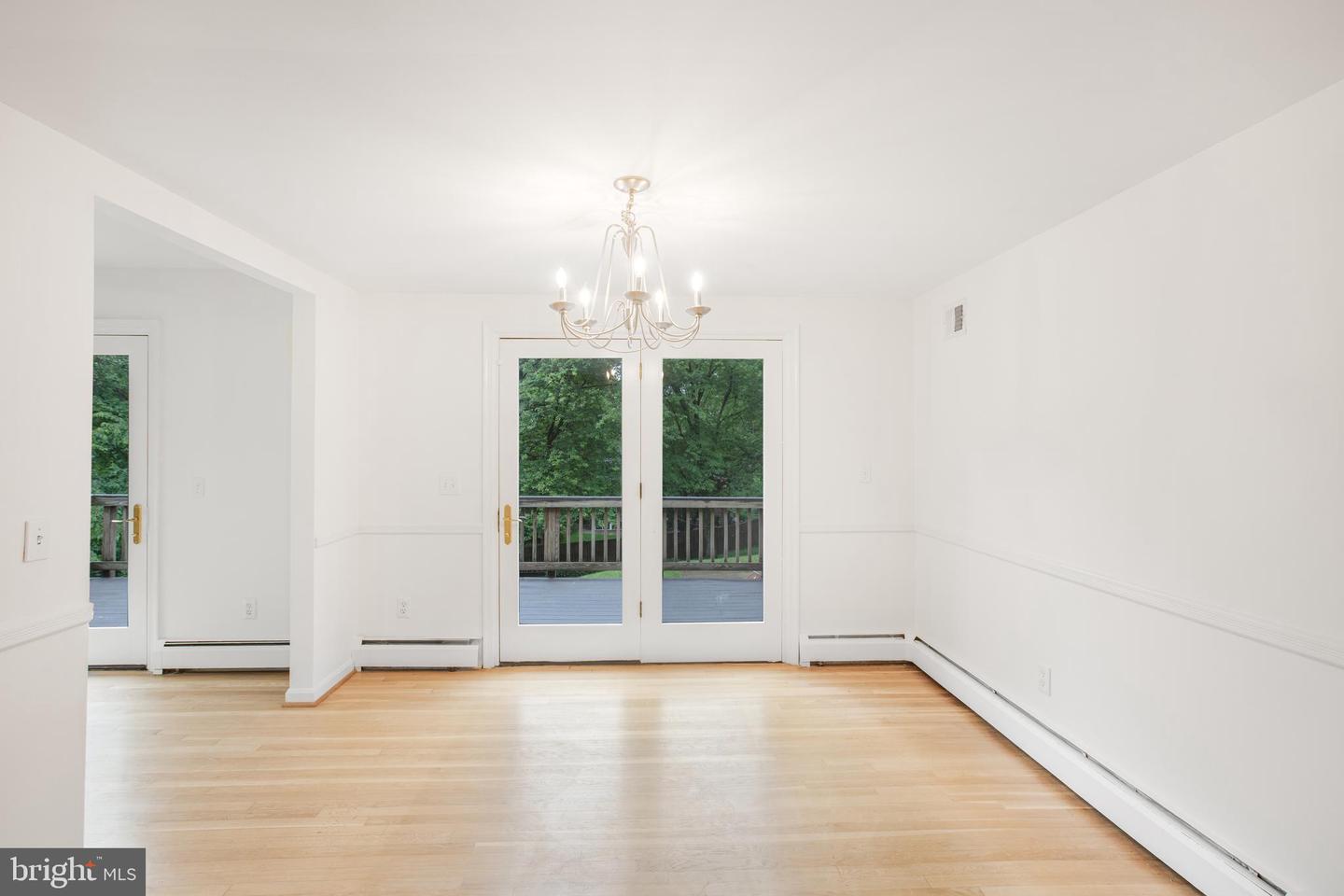 8007 LEWINSVILLE RD, MCLEAN, Virginia 22102, 4 Bedrooms Bedrooms, ,3 BathroomsBathrooms,Residential,For sale,8007 LEWINSVILLE RD,VAFX2243408 MLS # VAFX2243408