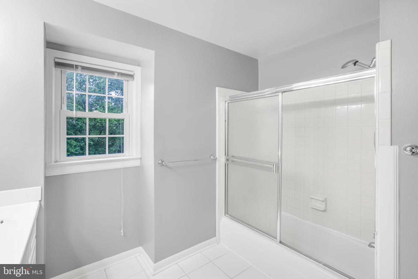 8007 LEWINSVILLE RD, MCLEAN, Virginia 22102, 4 Bedrooms Bedrooms, ,3 BathroomsBathrooms,Residential,For sale,8007 LEWINSVILLE RD,VAFX2243408 MLS # VAFX2243408