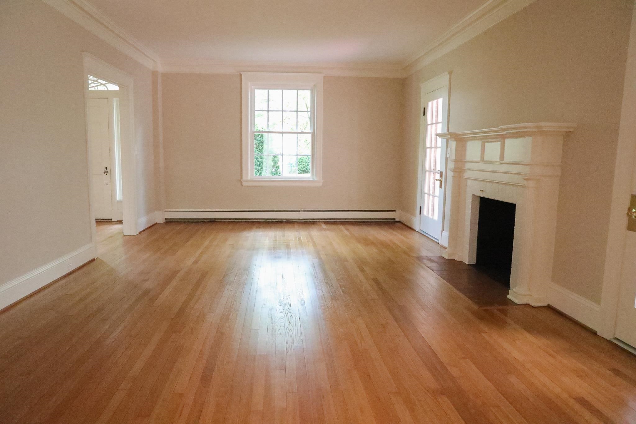 645 CHERRY AVE, WAYNESBORO, Virginia 22980, 3 Bedrooms Bedrooms, ,2 BathroomsBathrooms,Residential,645 CHERRY AVE,665001 MLS # 665001
