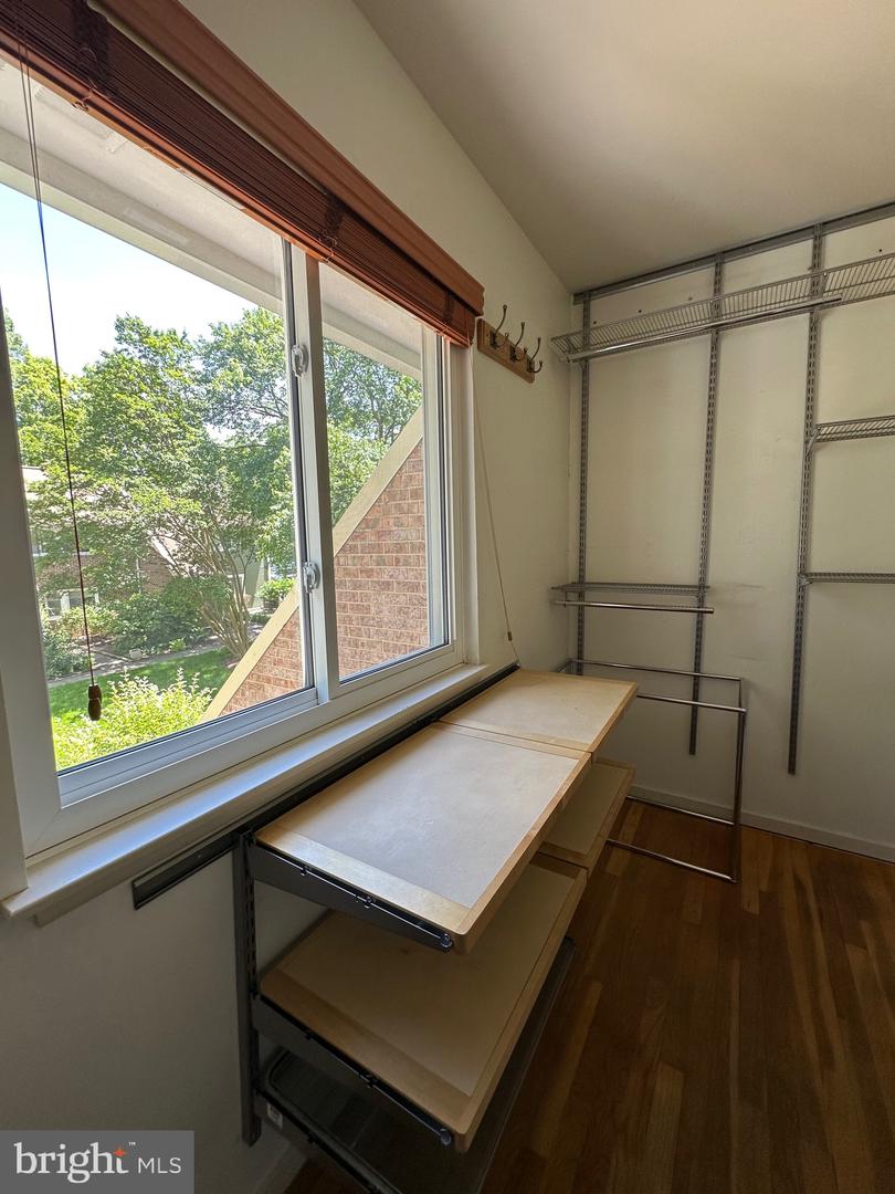 11152 FOREST EDGE DR, RESTON, Virginia 20190, 3 Bedrooms Bedrooms, ,2 BathroomsBathrooms,Residential,For sale,11152 FOREST EDGE DR,VAFX2215544 MLS # VAFX2215544
