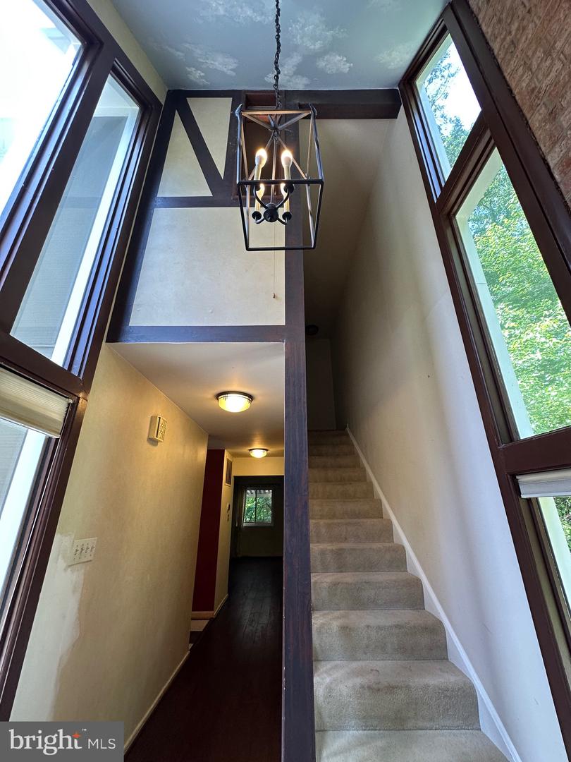 11152 FOREST EDGE DR, RESTON, Virginia 20190, 3 Bedrooms Bedrooms, ,2 BathroomsBathrooms,Residential,For sale,11152 FOREST EDGE DR,VAFX2215544 MLS # VAFX2215544