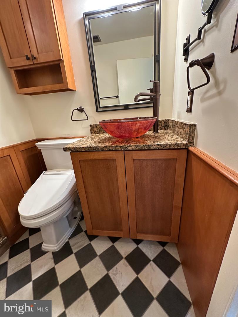 11152 FOREST EDGE DR, RESTON, Virginia 20190, 3 Bedrooms Bedrooms, ,2 BathroomsBathrooms,Residential,For sale,11152 FOREST EDGE DR,VAFX2215544 MLS # VAFX2215544