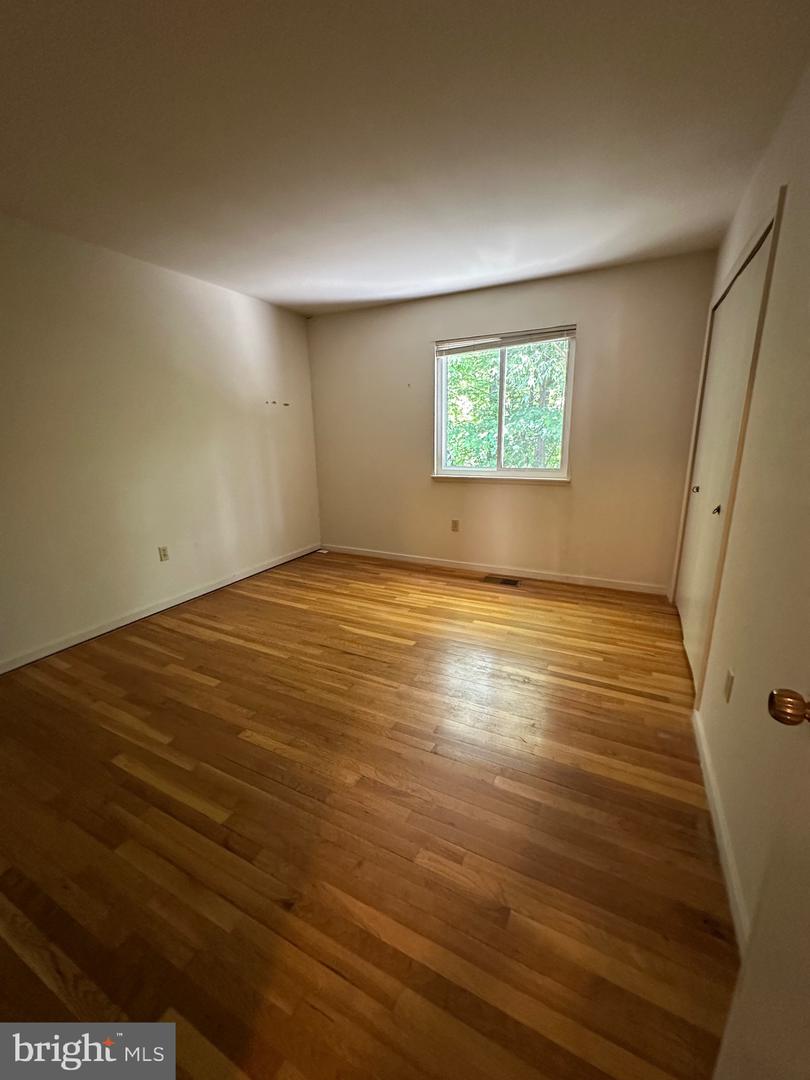 11152 FOREST EDGE DR, RESTON, Virginia 20190, 3 Bedrooms Bedrooms, ,2 BathroomsBathrooms,Residential,For sale,11152 FOREST EDGE DR,VAFX2215544 MLS # VAFX2215544