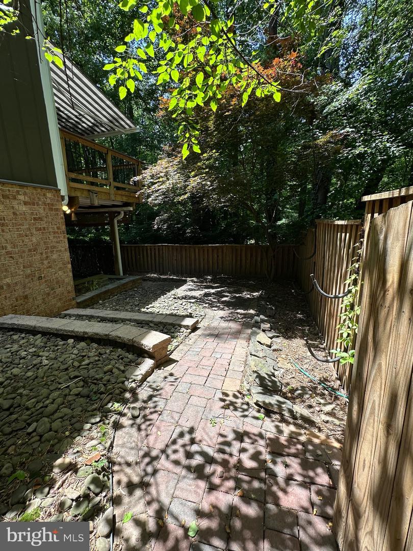 11152 FOREST EDGE DR, RESTON, Virginia 20190, 3 Bedrooms Bedrooms, ,2 BathroomsBathrooms,Residential,For sale,11152 FOREST EDGE DR,VAFX2215544 MLS # VAFX2215544