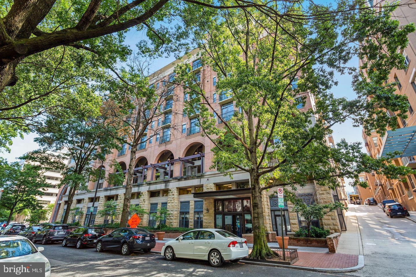 1111 25TH ST NW #401, WASHINGTON, District Of Columbia 20037, 1 Bedroom Bedrooms, ,1 BathroomBathrooms,Residential,For sale,1111 25TH ST NW #401,DCDC2200510 MLS # DCDC2200510