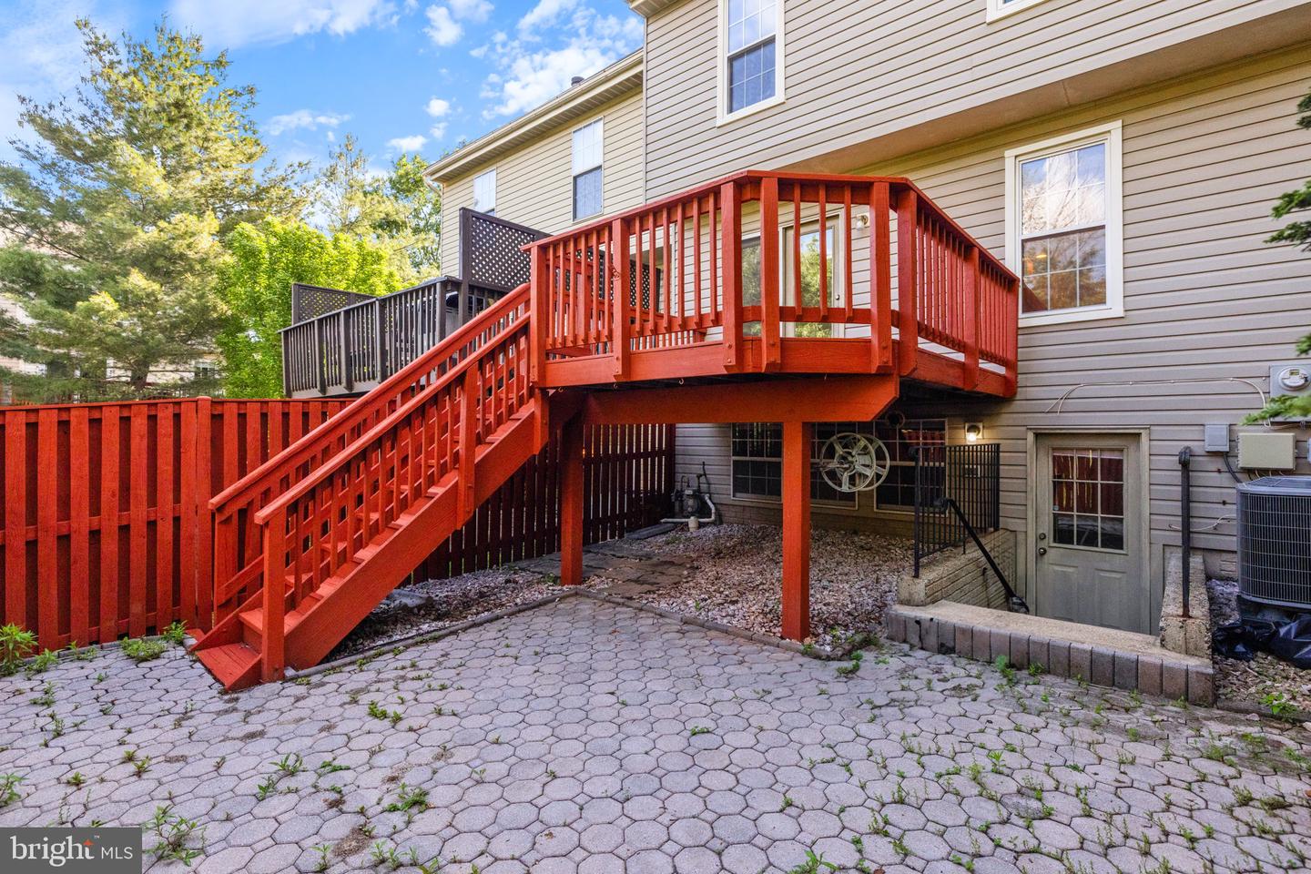 21055 CORNERPOST SQ, ASHBURN, Virginia 20147, 3 Bedrooms Bedrooms, ,2 BathroomsBathrooms,Residential,For sale,21055 CORNERPOST SQ,VALO2097826 MLS # VALO2097826