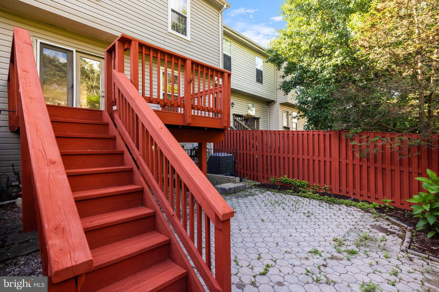 21055 CORNERPOST SQ, ASHBURN, Virginia 20147, 3 Bedrooms Bedrooms, ,2 BathroomsBathrooms,Residential,For sale,21055 CORNERPOST SQ,VALO2097826 MLS # VALO2097826