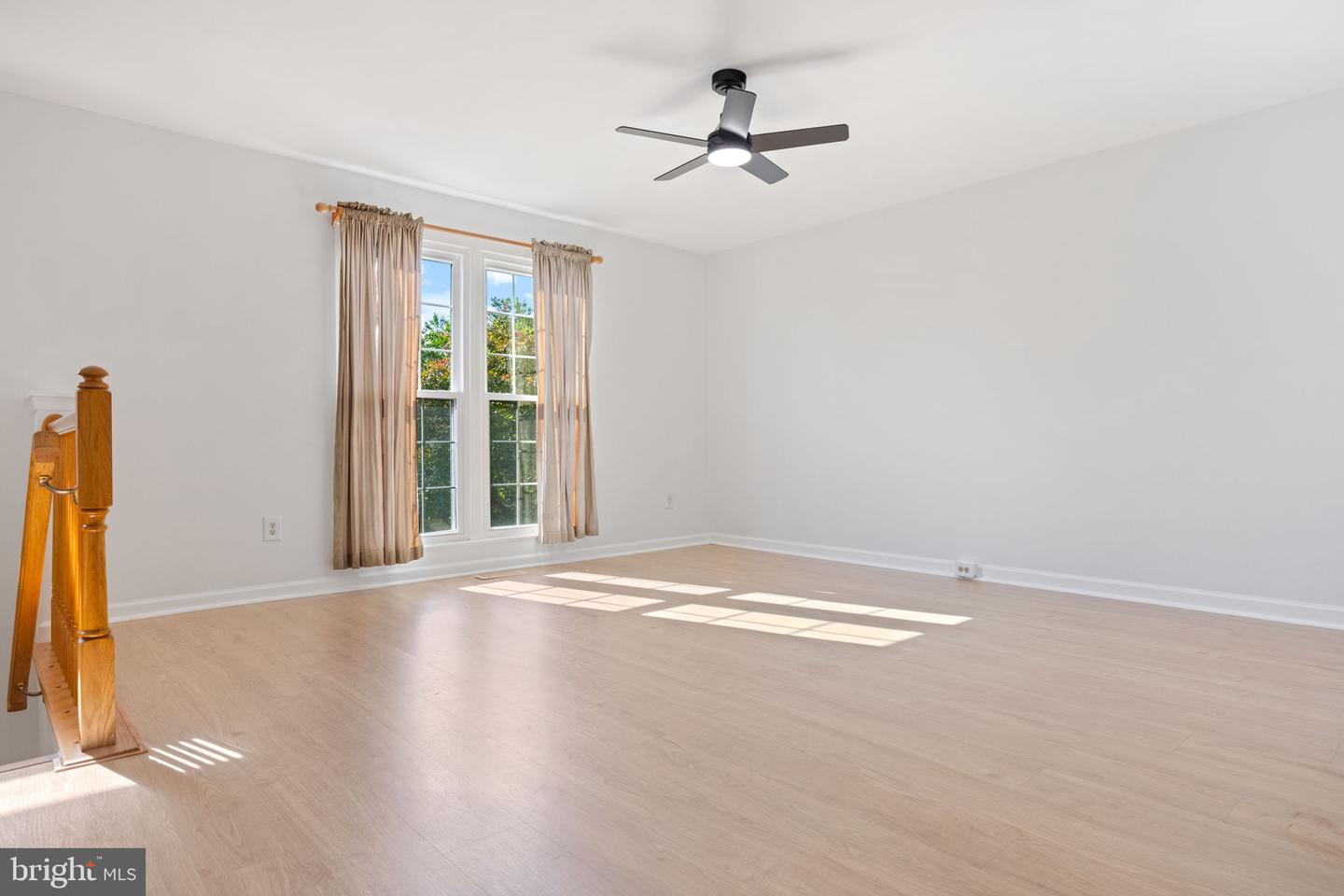 21055 CORNERPOST SQ, ASHBURN, Virginia 20147, 3 Bedrooms Bedrooms, ,2 BathroomsBathrooms,Residential,For sale,21055 CORNERPOST SQ,VALO2097826 MLS # VALO2097826