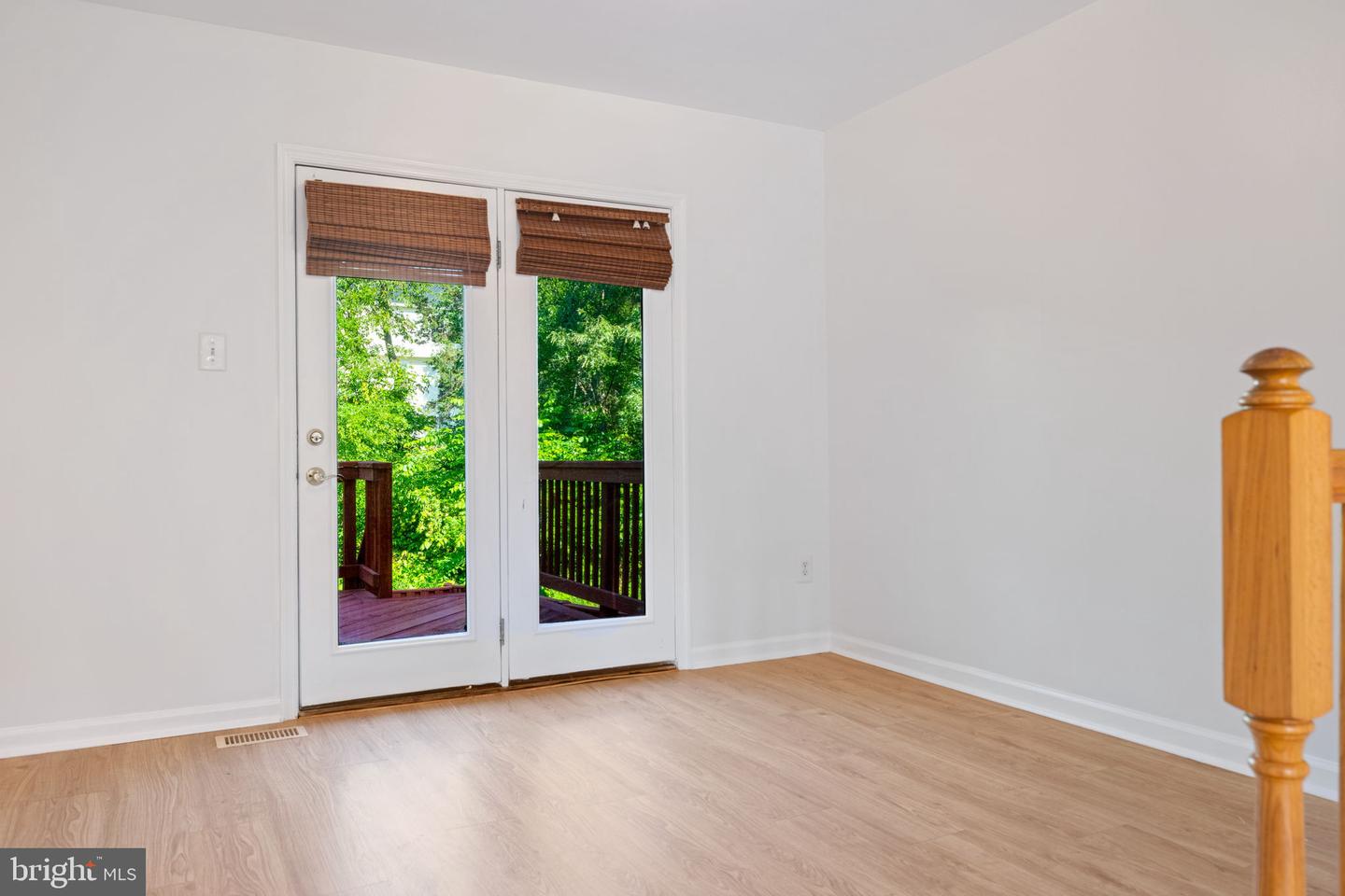 21055 CORNERPOST SQ, ASHBURN, Virginia 20147, 3 Bedrooms Bedrooms, ,2 BathroomsBathrooms,Residential,For sale,21055 CORNERPOST SQ,VALO2097826 MLS # VALO2097826