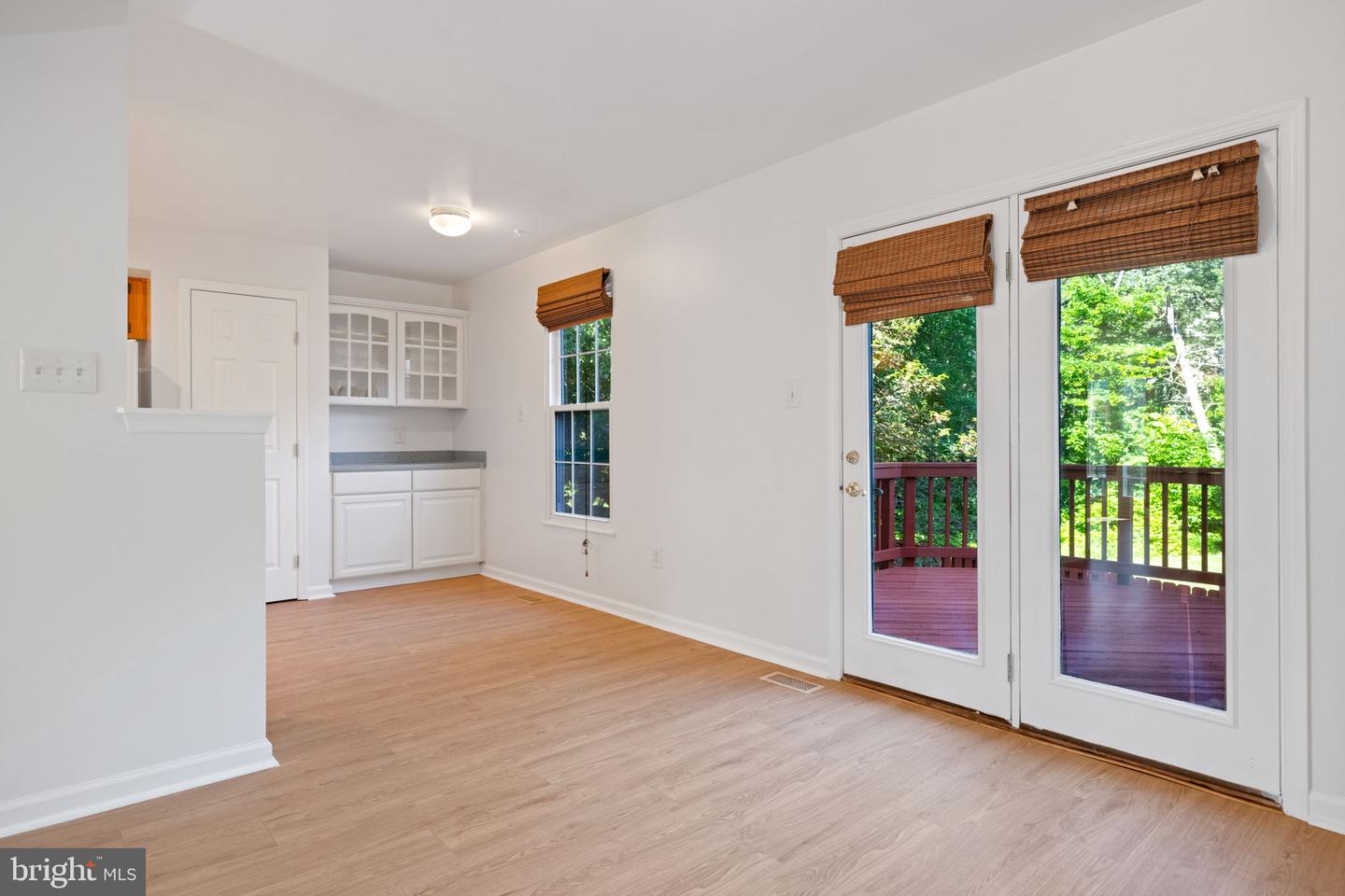 21055 CORNERPOST SQ, ASHBURN, Virginia 20147, 3 Bedrooms Bedrooms, ,2 BathroomsBathrooms,Residential,For sale,21055 CORNERPOST SQ,VALO2097826 MLS # VALO2097826