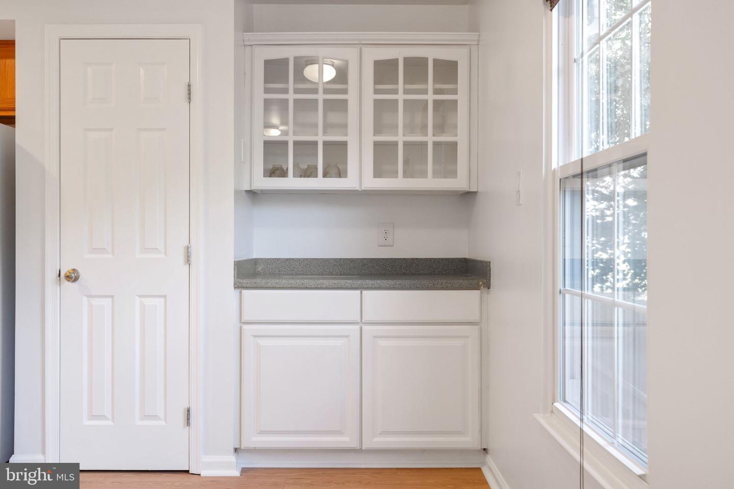 21055 CORNERPOST SQ, ASHBURN, Virginia 20147, 3 Bedrooms Bedrooms, ,2 BathroomsBathrooms,Residential,For sale,21055 CORNERPOST SQ,VALO2097826 MLS # VALO2097826