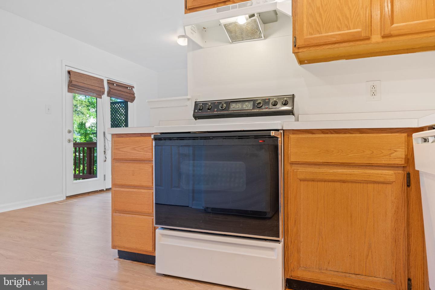 21055 CORNERPOST SQ, ASHBURN, Virginia 20147, 3 Bedrooms Bedrooms, ,2 BathroomsBathrooms,Residential,For sale,21055 CORNERPOST SQ,VALO2097826 MLS # VALO2097826