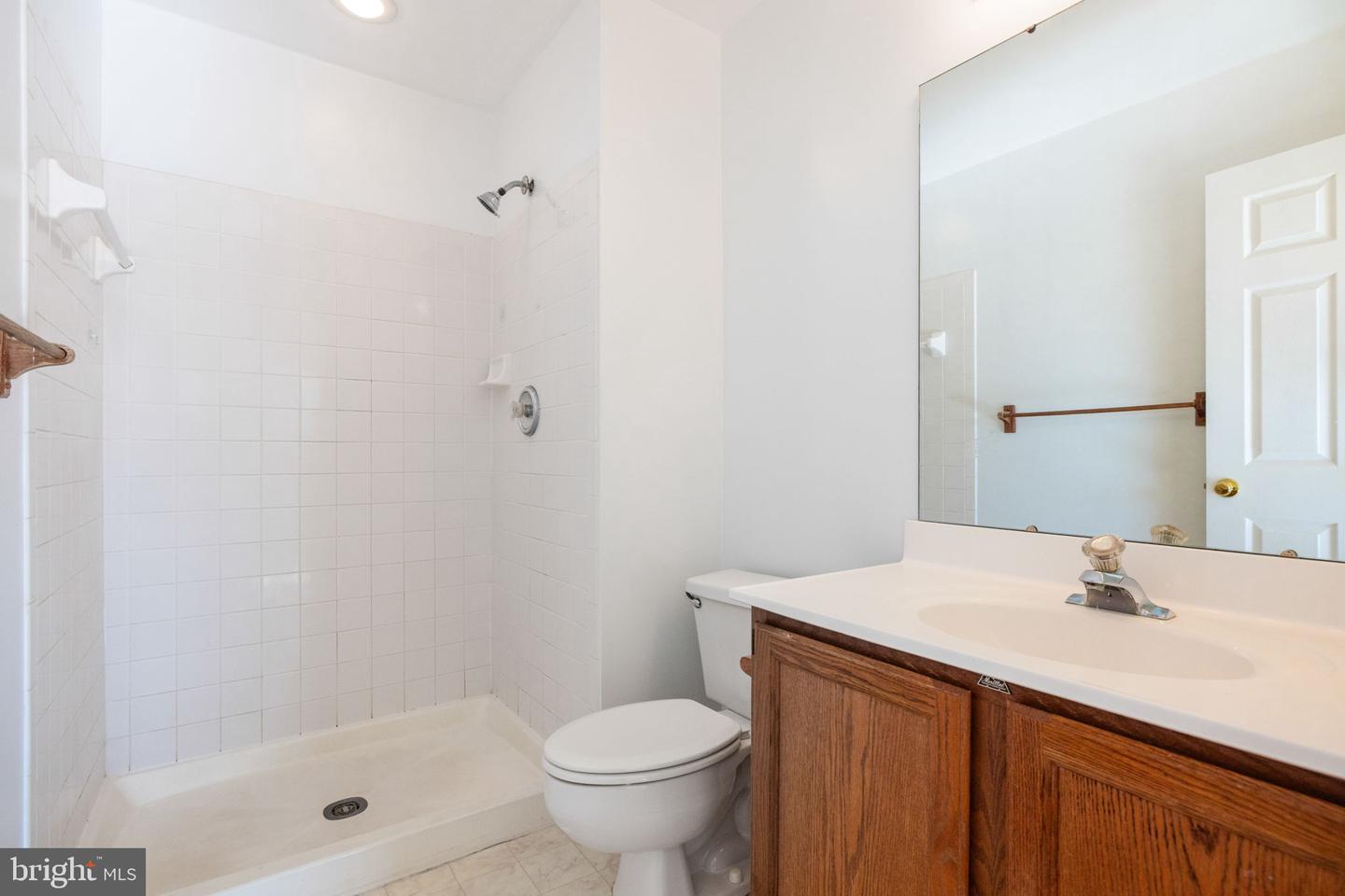 21055 CORNERPOST SQ, ASHBURN, Virginia 20147, 3 Bedrooms Bedrooms, ,2 BathroomsBathrooms,Residential,For sale,21055 CORNERPOST SQ,VALO2097826 MLS # VALO2097826