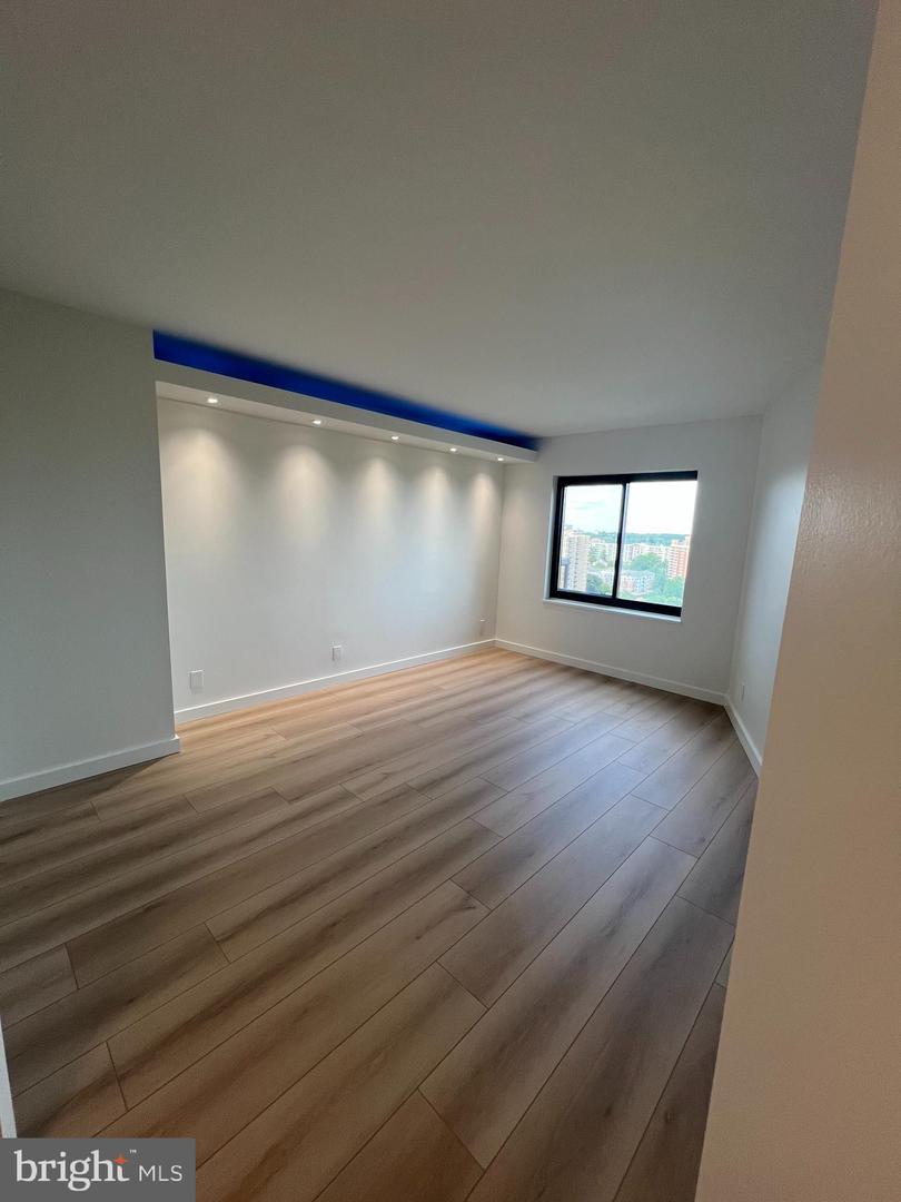307 YOAKUM PKWY #1801, ALEXANDRIA, Virginia 22304, 1 Bedroom Bedrooms, 4 Rooms Rooms,1 BathroomBathrooms,Residential,For sale,307 YOAKUM PKWY #1801,VAAX2045748 MLS # VAAX2045748