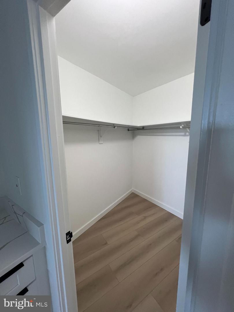 307 YOAKUM PKWY #1801, ALEXANDRIA, Virginia 22304, 1 Bedroom Bedrooms, 4 Rooms Rooms,1 BathroomBathrooms,Residential,For sale,307 YOAKUM PKWY #1801,VAAX2045748 MLS # VAAX2045748