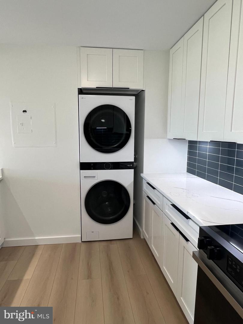 307 YOAKUM PKWY #1801, ALEXANDRIA, Virginia 22304, 1 Bedroom Bedrooms, 4 Rooms Rooms,1 BathroomBathrooms,Residential,For sale,307 YOAKUM PKWY #1801,VAAX2045748 MLS # VAAX2045748