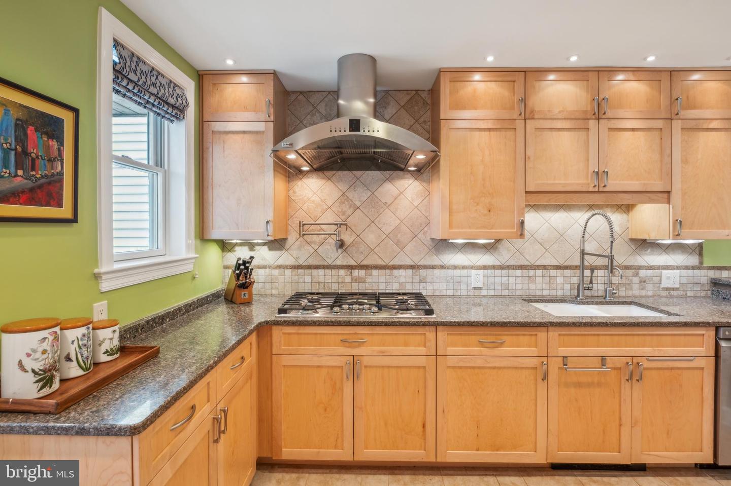 4510 HARRISON ST NW, WASHINGTON, District Of Columbia 20015, 3 Bedrooms Bedrooms, ,2 BathroomsBathrooms,Residential,For sale,4510 HARRISON ST NW,DCDC2202620 MLS # DCDC2202620