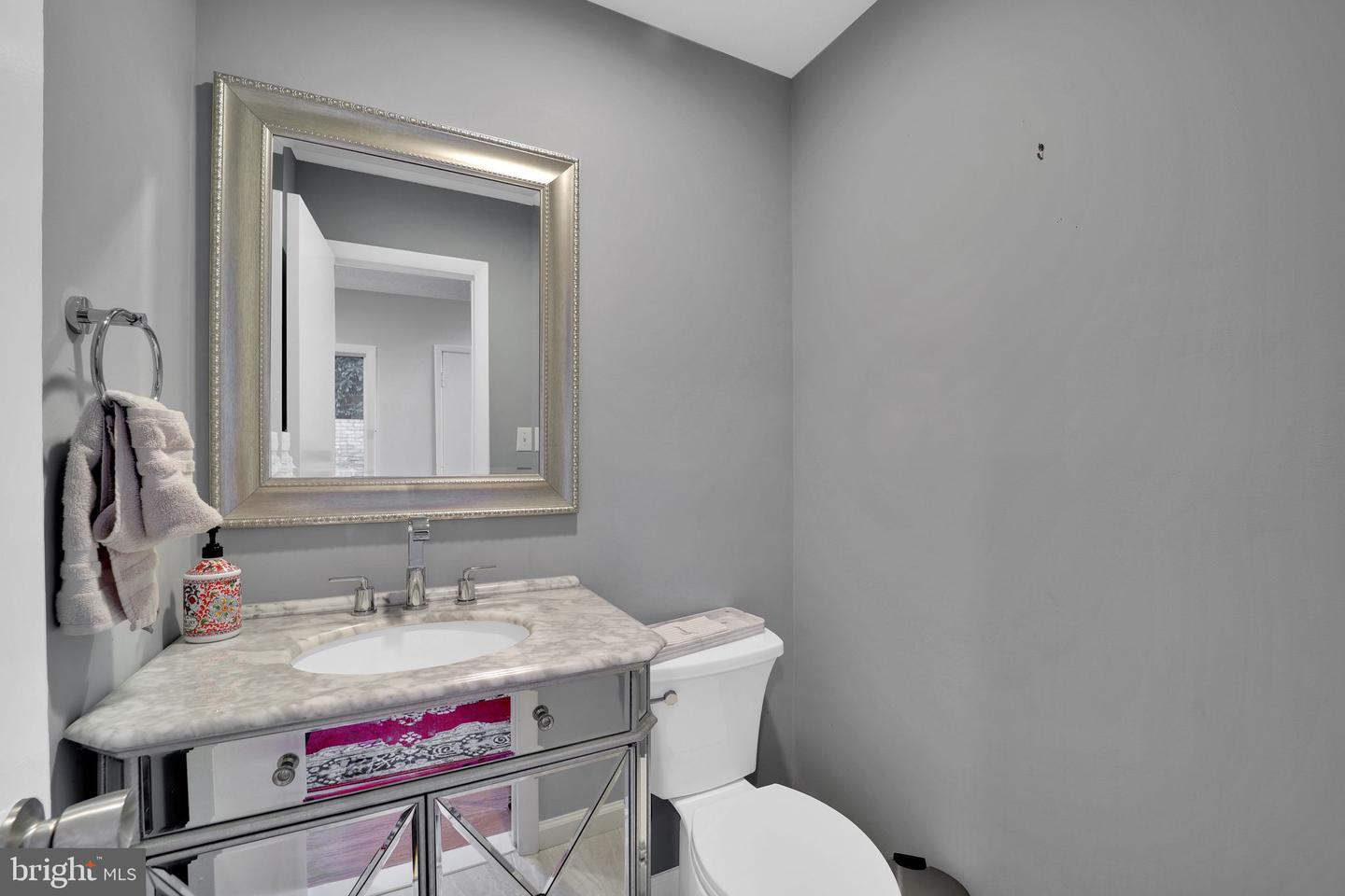 12106 QUORN LN, RESTON, Virginia 20191, 4 Bedrooms Bedrooms, ,2 BathroomsBathrooms,Residential,For sale,12106 QUORN LN,VAFX2240458 MLS # VAFX2240458