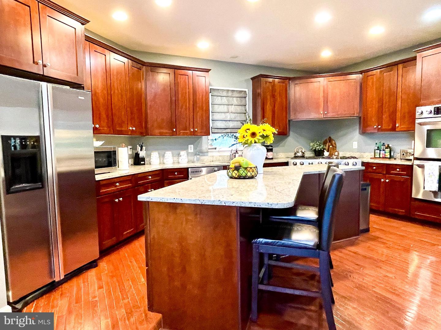 22995 LOIS LN, BRAMBLETON, Virginia 20148, 5 Bedrooms Bedrooms, ,4 BathroomsBathrooms,Residential,For sale,22995 LOIS LN,VALO2096274 MLS # VALO2096274