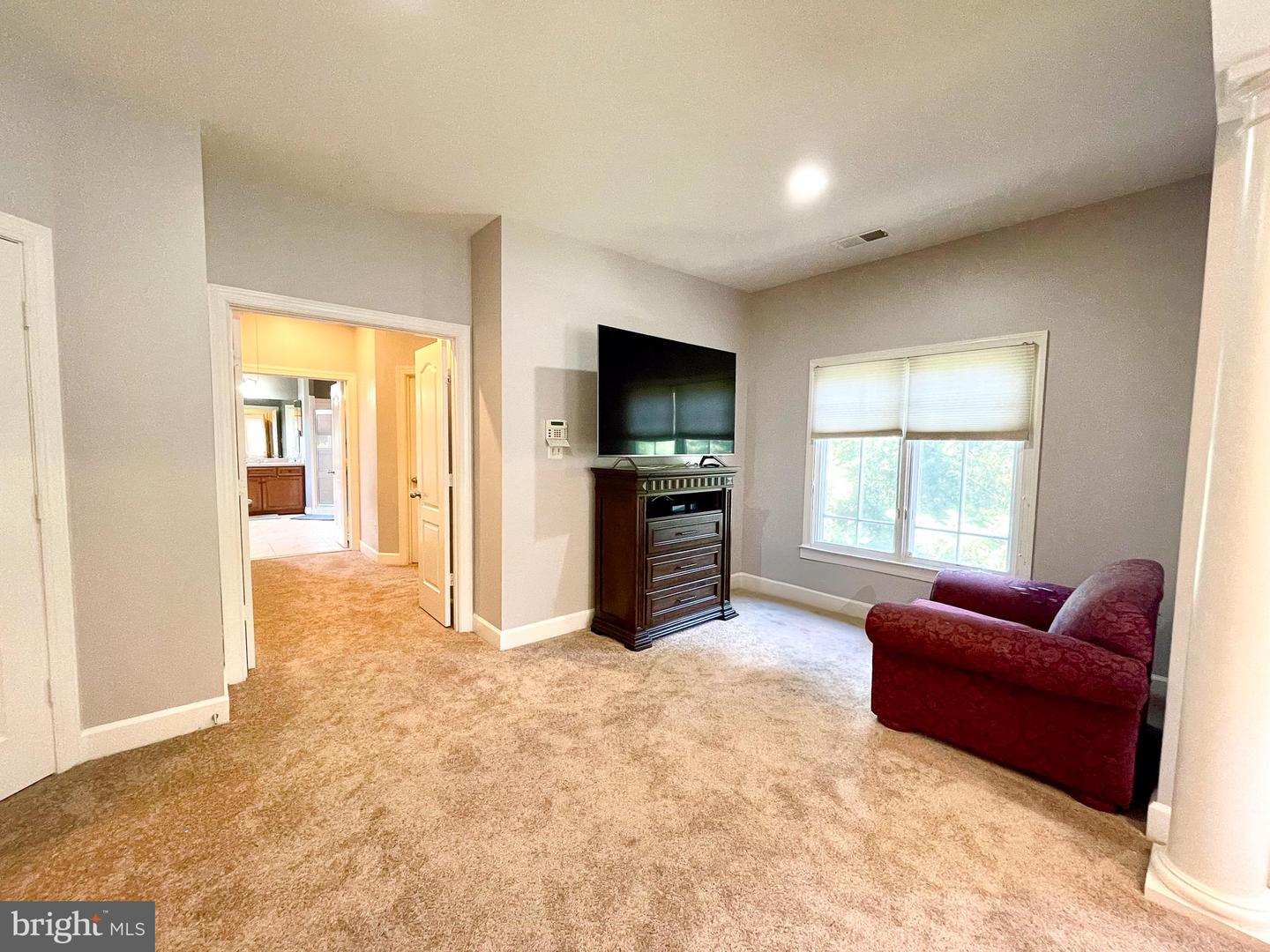 22995 LOIS LN, BRAMBLETON, Virginia 20148, 5 Bedrooms Bedrooms, ,4 BathroomsBathrooms,Residential,For sale,22995 LOIS LN,VALO2096274 MLS # VALO2096274
