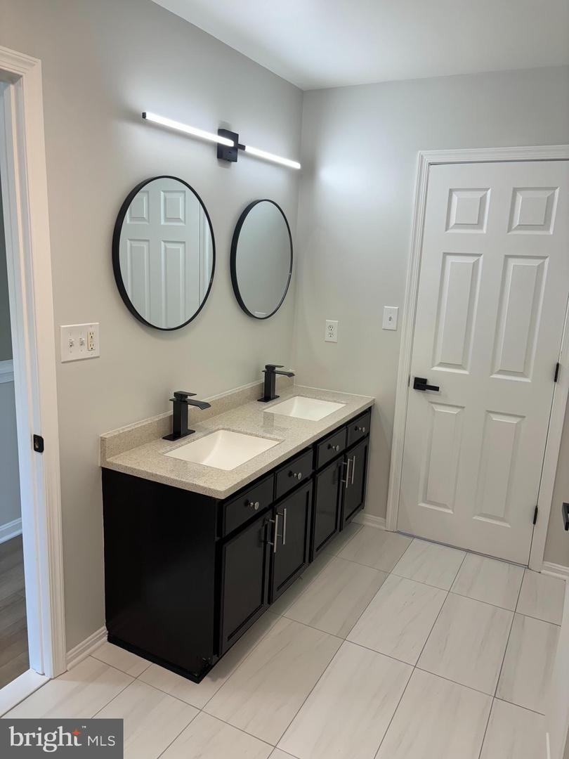 1853 TOBIAS DRIVE SE TOBIAS DR SE, WASHINGTON, District Of Columbia 20020, 3 Bedrooms Bedrooms, ,2 BathroomsBathrooms,Residential,For sale,1853 TOBIAS DRIVE SE TOBIAS DR SE,DCDC2201434 MLS # DCDC2201434