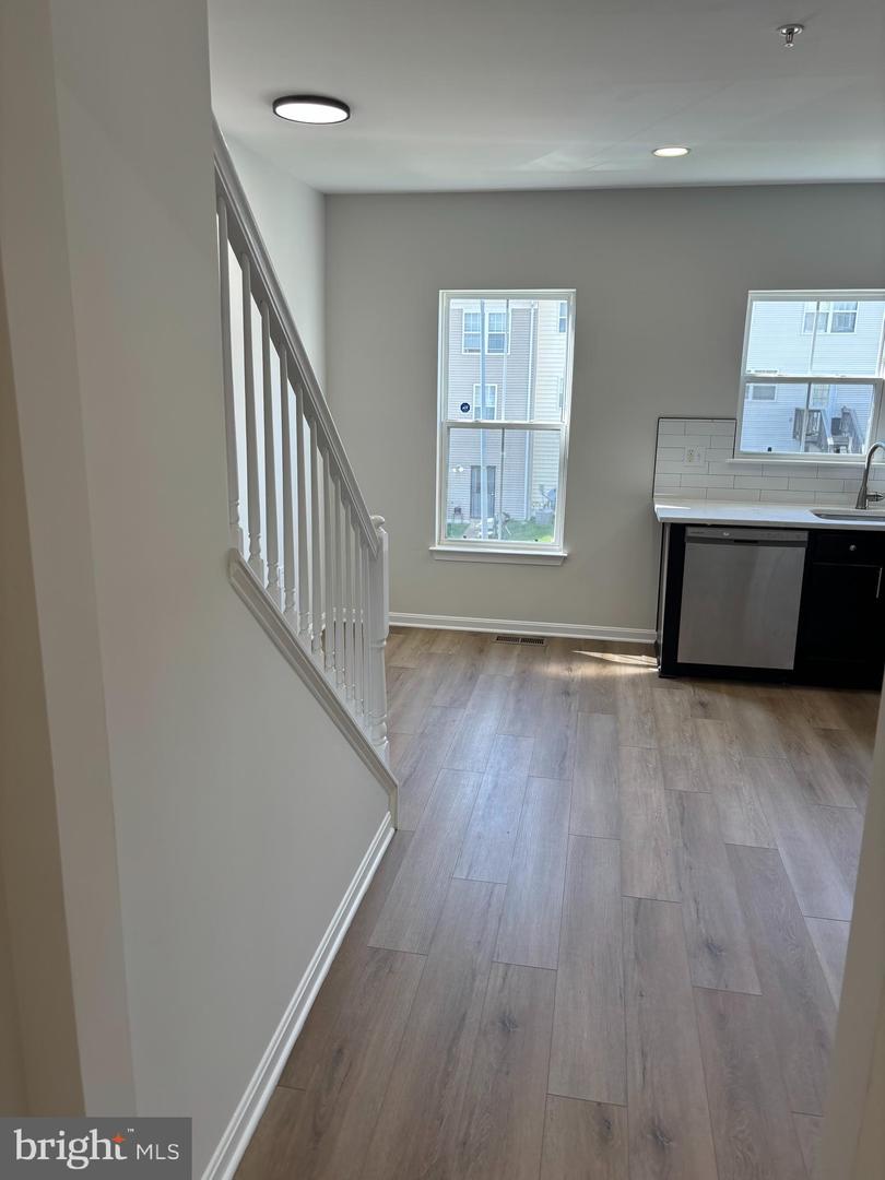 1853 TOBIAS DRIVE SE TOBIAS DR SE, WASHINGTON, District Of Columbia 20020, 3 Bedrooms Bedrooms, ,2 BathroomsBathrooms,Residential,For sale,1853 TOBIAS DRIVE SE TOBIAS DR SE,DCDC2201434 MLS # DCDC2201434