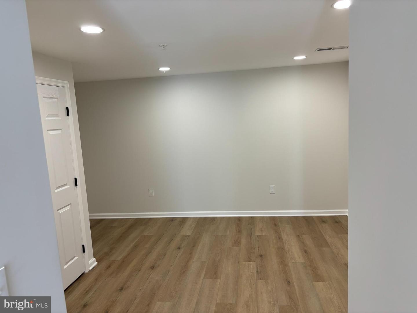 1853 TOBIAS DRIVE SE TOBIAS DR SE, WASHINGTON, District Of Columbia 20020, 3 Bedrooms Bedrooms, ,2 BathroomsBathrooms,Residential,For sale,1853 TOBIAS DRIVE SE TOBIAS DR SE,DCDC2201434 MLS # DCDC2201434