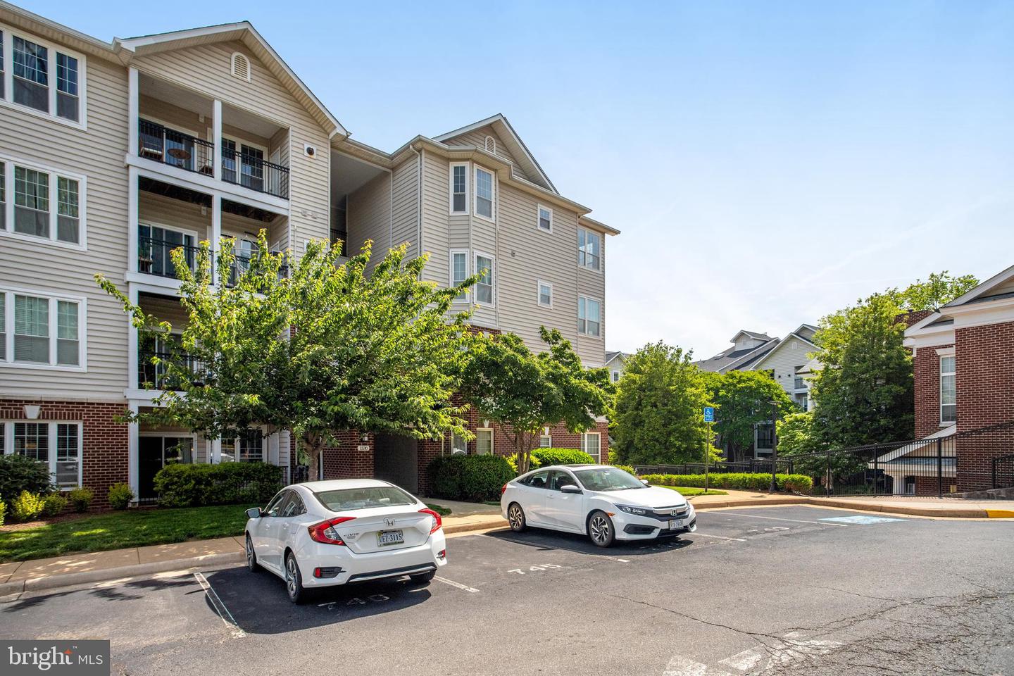 1530 SPRING GATE DR #9308, MCLEAN, Virginia 22102, 3 Bedrooms Bedrooms, ,2 BathroomsBathrooms,Residential,For sale,1530 SPRING GATE DR #9308,VAFX2241966 MLS # VAFX2241966