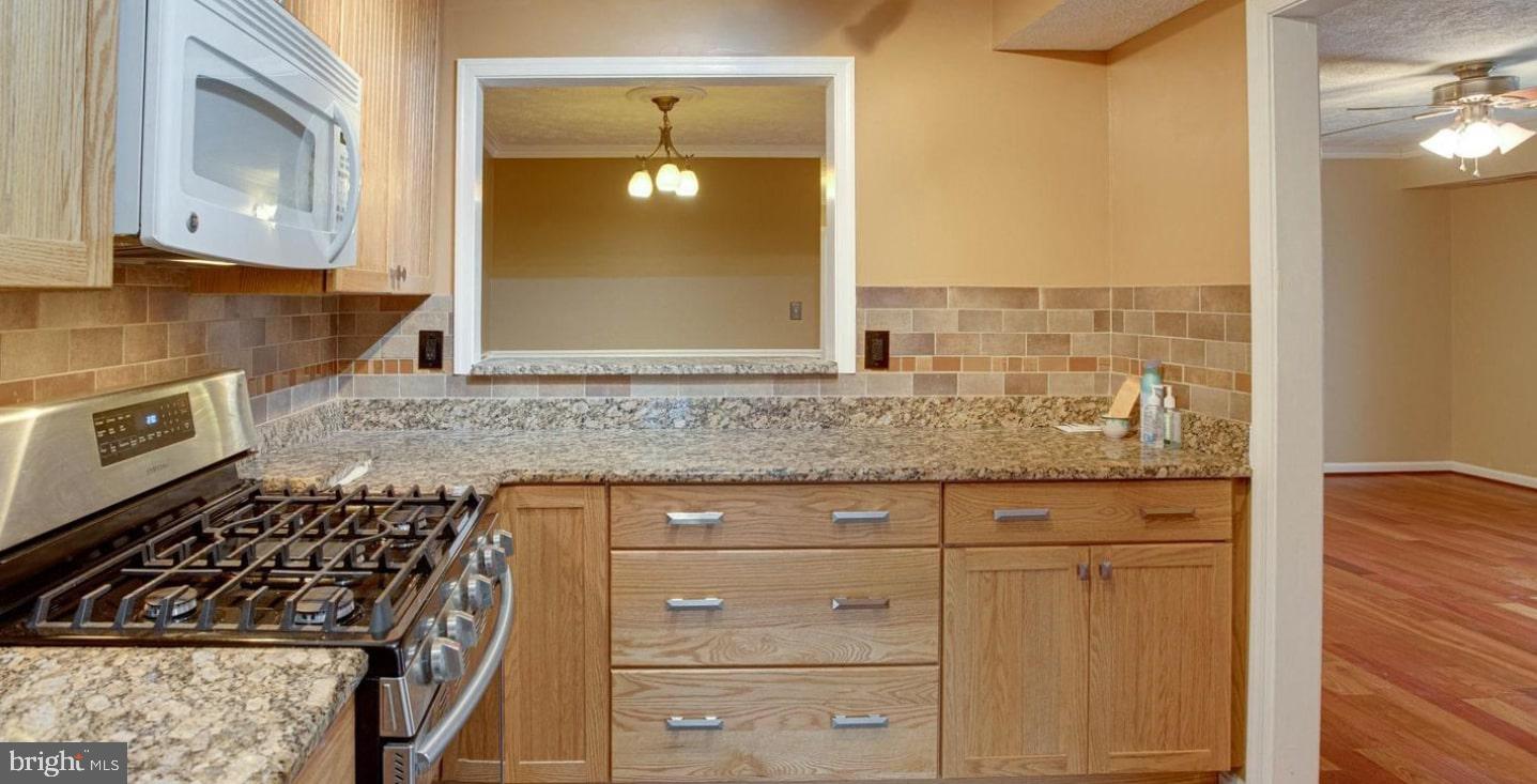 11998 CARDAMOM DR #11998, WOODBRIDGE, Virginia 22192, 2 Bedrooms Bedrooms, ,1 BathroomBathrooms,Residential,For sale,11998 CARDAMOM DR #11998,VAPW2095238 MLS # VAPW2095238