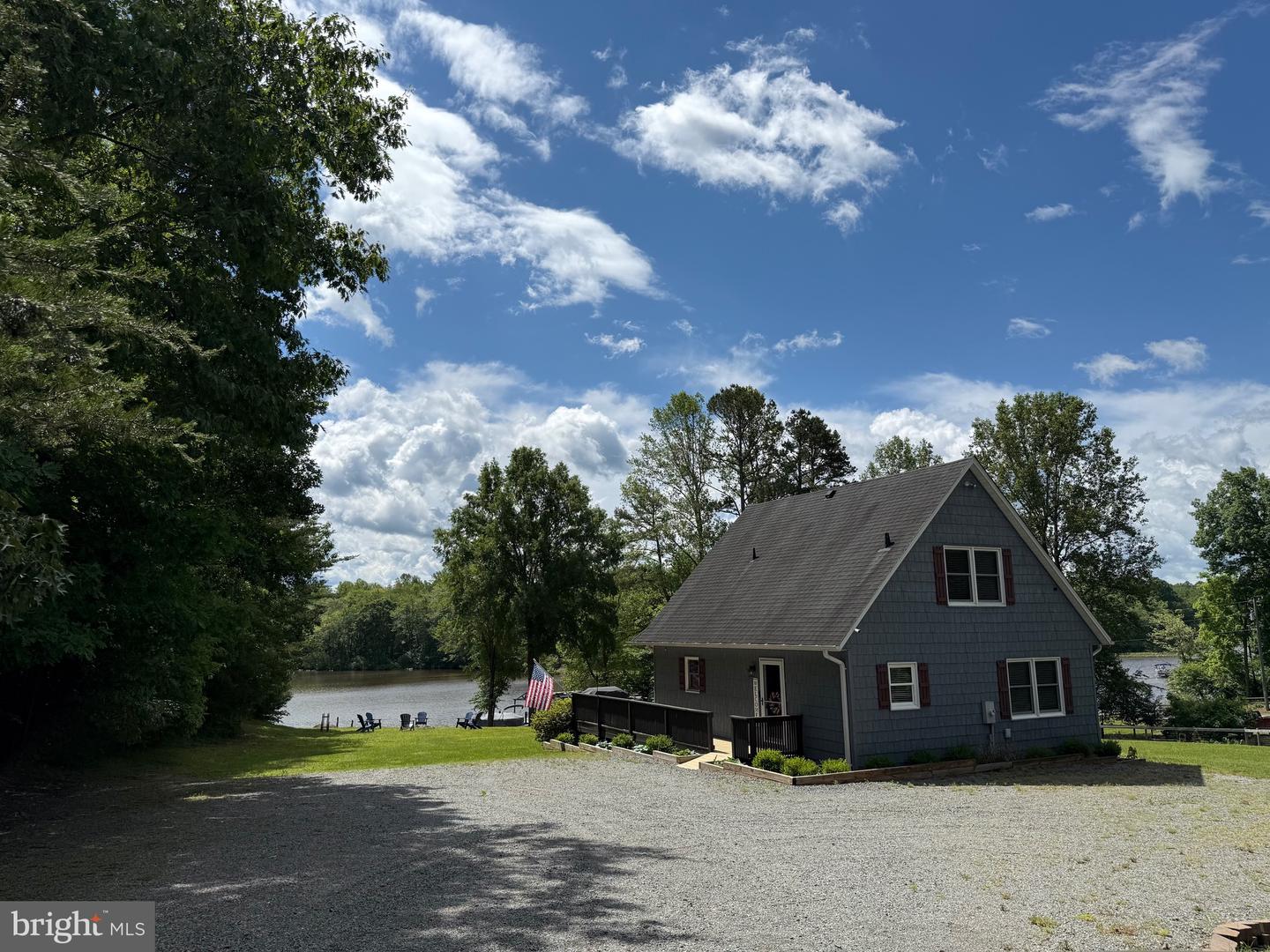 198 MILTONS LN, LOUISA, Virginia 23093, 3 Bedrooms Bedrooms, 6 Rooms Rooms,2 BathroomsBathrooms,Residential,For sale,198 MILTONS LN,VALA2007922 MLS # VALA2007922