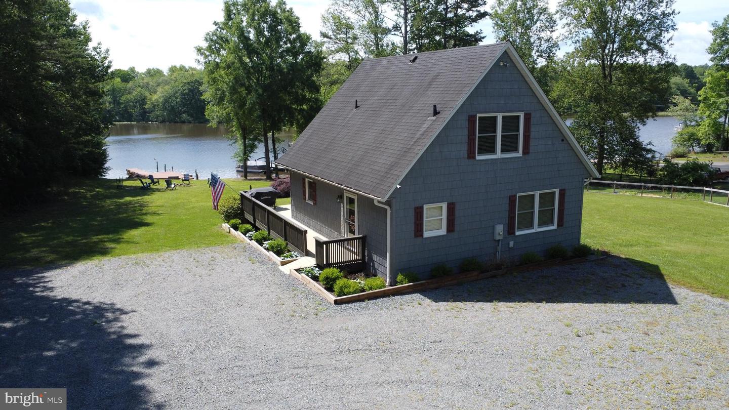 198 MILTONS LN, LOUISA, Virginia 23093, 3 Bedrooms Bedrooms, 6 Rooms Rooms,2 BathroomsBathrooms,Residential,For sale,198 MILTONS LN,VALA2007922 MLS # VALA2007922