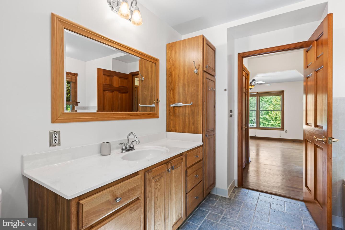 60 MOUNTAIN BREEZE LN, SYRIA, Virginia 22743, 5 Bedrooms Bedrooms, ,2 BathroomsBathrooms,Residential,For sale,60 MOUNTAIN BREEZE LN,VAMA2002242 MLS # VAMA2002242