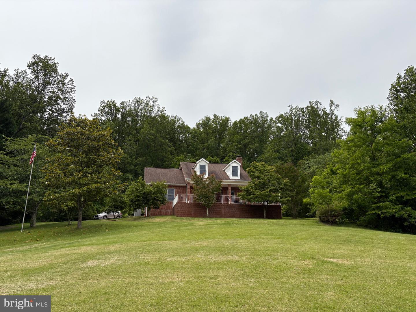 60 MOUNTAIN BREEZE LN, SYRIA, Virginia 22743, 5 Bedrooms Bedrooms, ,2 BathroomsBathrooms,Residential,For sale,60 MOUNTAIN BREEZE LN,VAMA2002242 MLS # VAMA2002242