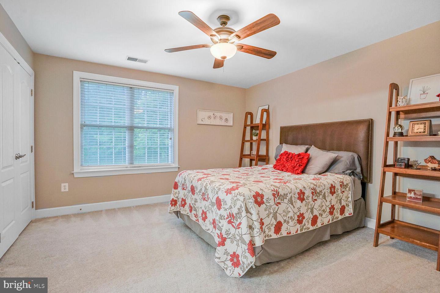 4904 CHARMED CT, WOODBRIDGE, Virginia 22192, 5 Bedrooms Bedrooms, 16 Rooms Rooms,4 BathroomsBathrooms,Residential,For sale,4904 CHARMED CT,VAPW2095612 MLS # VAPW2095612