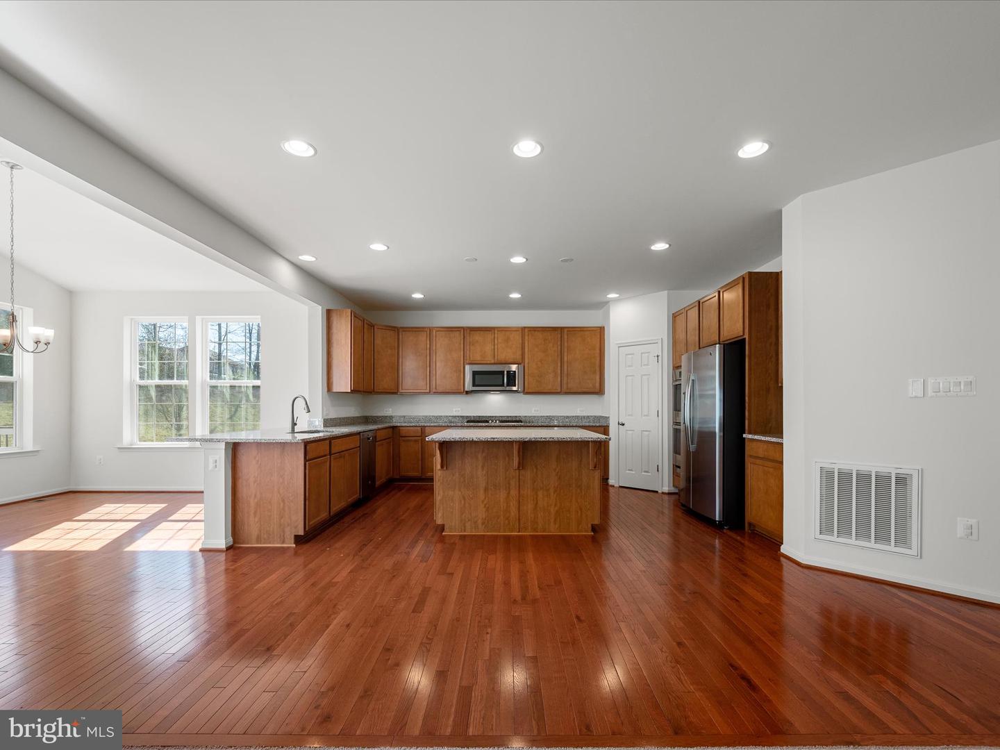 113 PANGBORNE CT, WINCHESTER, Virginia 22602, 4 Bedrooms Bedrooms, ,4 BathroomsBathrooms,Residential,For sale,113 PANGBORNE CT,VAFV2032876 MLS # VAFV2032876
