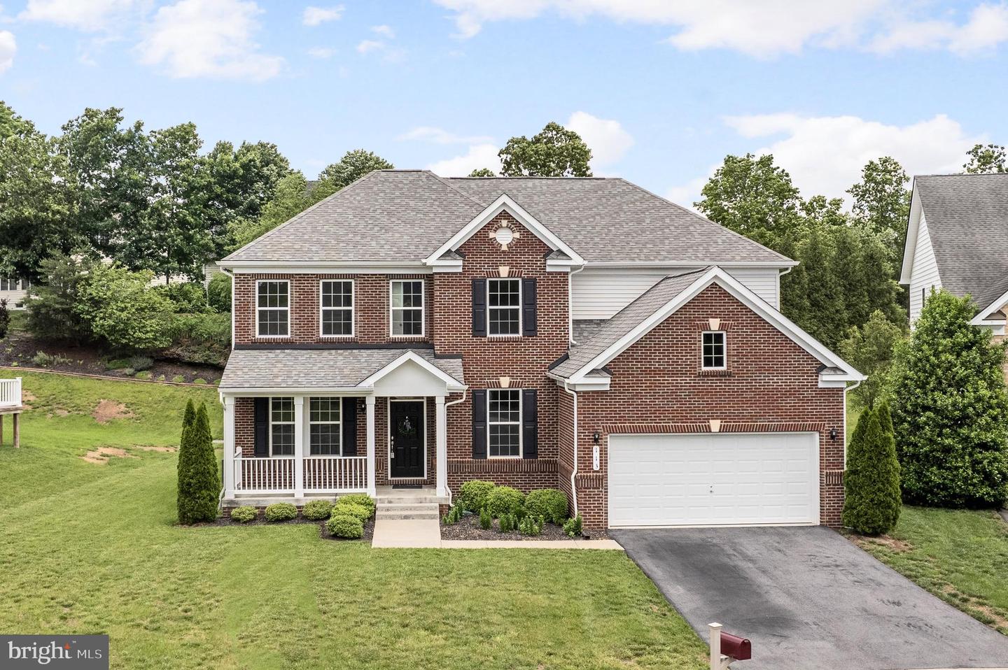 113 PANGBORNE CT, WINCHESTER, Virginia 22602, 4 Bedrooms Bedrooms, ,4 BathroomsBathrooms,Residential,For sale,113 PANGBORNE CT,VAFV2032876 MLS # VAFV2032876