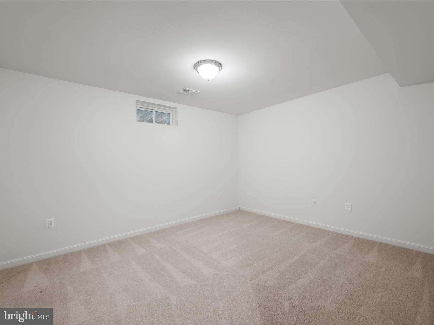 113 PANGBORNE CT, WINCHESTER, Virginia 22602, 4 Bedrooms Bedrooms, ,4 BathroomsBathrooms,Residential,For sale,113 PANGBORNE CT,VAFV2032876 MLS # VAFV2032876