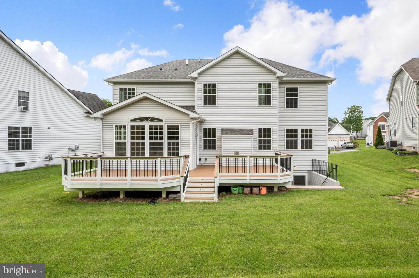 113 PANGBORNE CT, WINCHESTER, Virginia 22602, 4 Bedrooms Bedrooms, ,4 BathroomsBathrooms,Residential,For sale,113 PANGBORNE CT,VAFV2032876 MLS # VAFV2032876