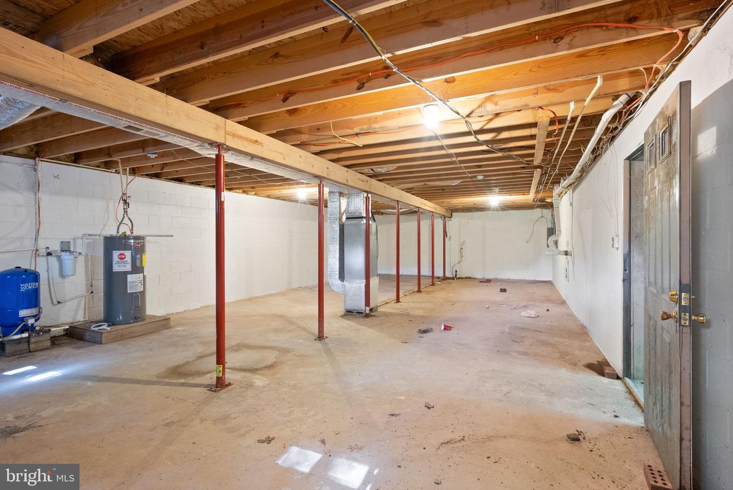 6314 FOSTER RD, SPOTSYLVANIA, Virginia 22553, 3 Bedrooms Bedrooms, ,1 BathroomBathrooms,Residential,For sale,6314 FOSTER RD,VASP2033354 MLS # VASP2033354