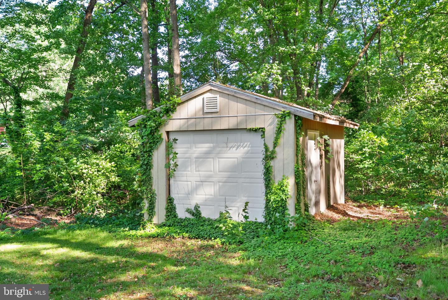 6314 FOSTER RD, SPOTSYLVANIA, Virginia 22553, 3 Bedrooms Bedrooms, ,1 BathroomBathrooms,Residential,For sale,6314 FOSTER RD,VASP2033354 MLS # VASP2033354