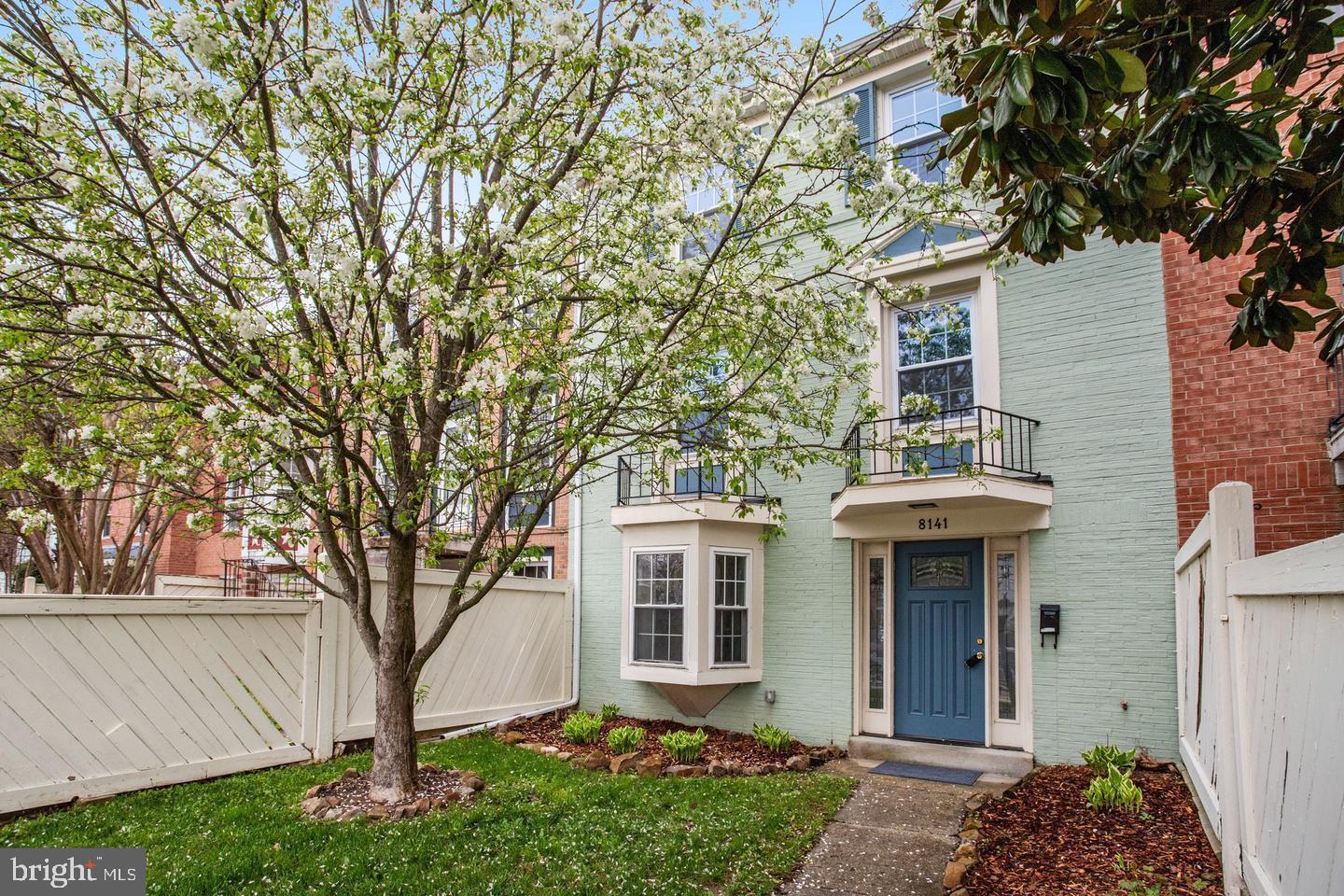 8141 LAKEPARK DR, ALEXANDRIA, Virginia 22309, 4 Bedrooms Bedrooms, ,2 BathroomsBathrooms,Residential,For sale,8141 LAKEPARK DR,VAFX2243168 MLS # VAFX2243168