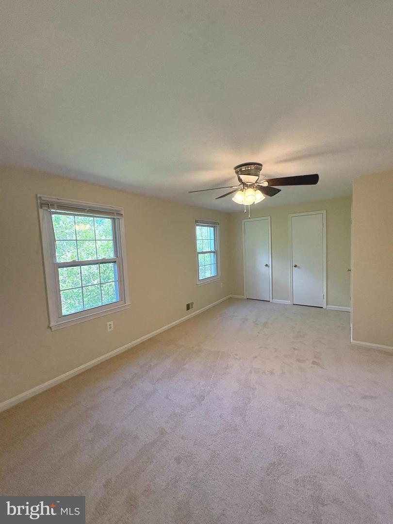 8141 LAKEPARK DR, ALEXANDRIA, Virginia 22309, 4 Bedrooms Bedrooms, ,2 BathroomsBathrooms,Residential,For sale,8141 LAKEPARK DR,VAFX2243168 MLS # VAFX2243168